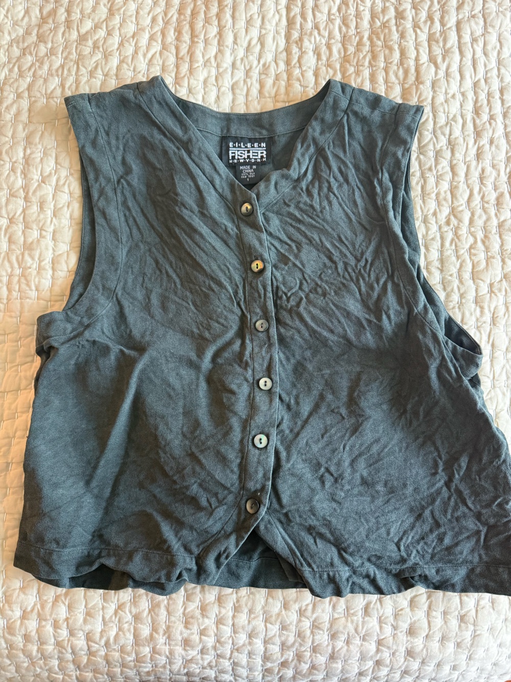 Eileen Fisher Olive Green Sleeveless Button-Front Shirt